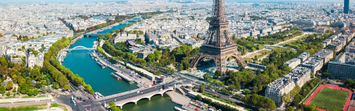 A Complete Guide to The Eiffel Tower