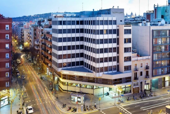Staying at Hotel AA Viladomat by Silken: Business, No Drama