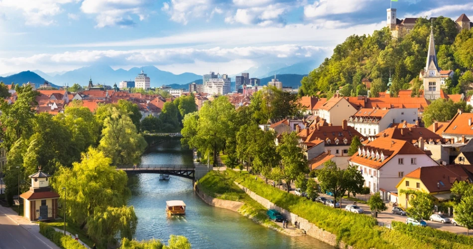     Fairytale Villages in Europe You Must Visit