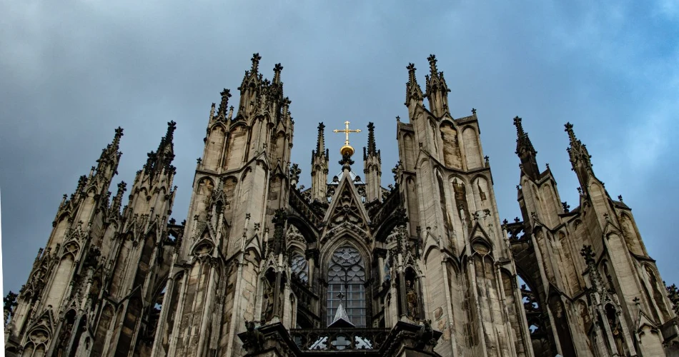 A Complete Guide To The Cologne Cathedral