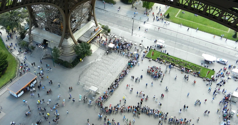 A Complete Guide to The Eiffel Tower