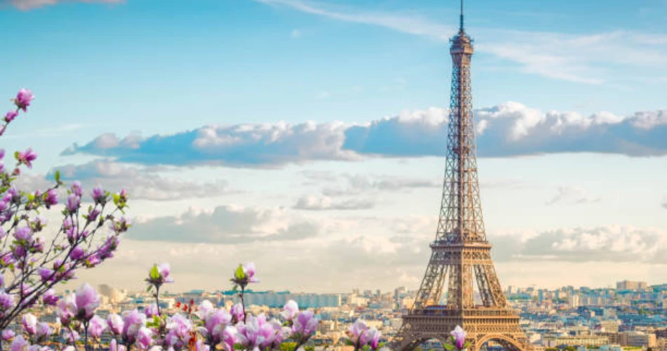 A Complete Guide to The Eiffel Tower