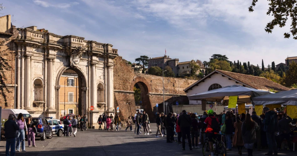 Europe’s Best Local Markets For Souvenirs