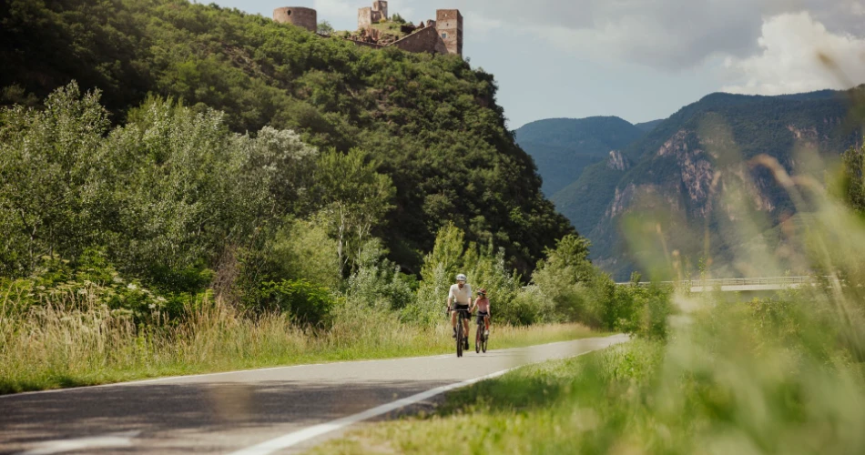 9 Ancient Roman Roads That Still Exist Today in Europe