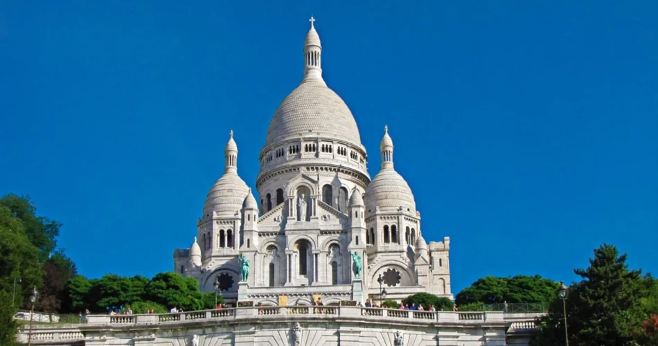 48 Hours in Paris: What to See, Eat & Experience 