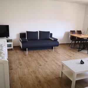 Cosy 2 rooms apartment fair and hbf in 2-4 min