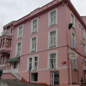 Turkoman Hotel