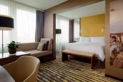 Zurich Marriott Hotel - image 11