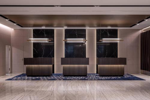 Zurich Marriott Hotel - image 5