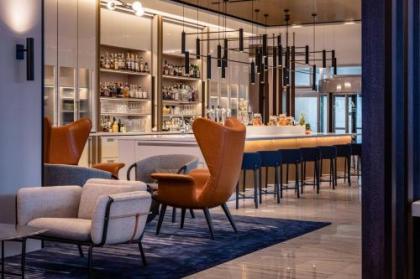 Zurich Marriott Hotel - image 9